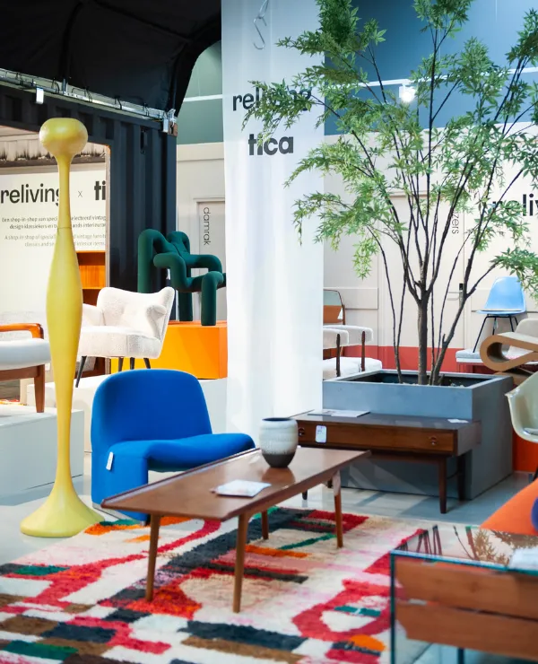 Merken_Reliving_meubels