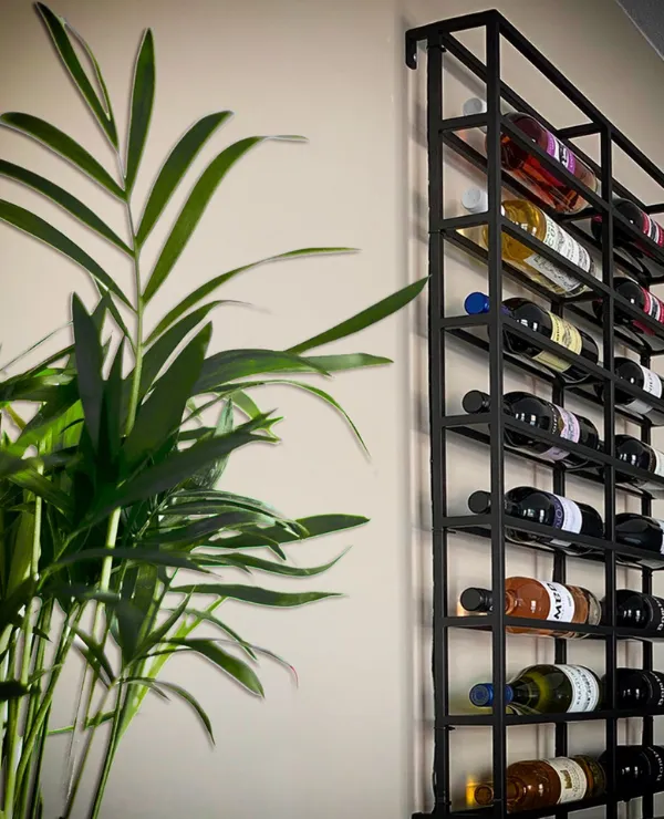 Merken_HoogendamInteriors_wijnrek