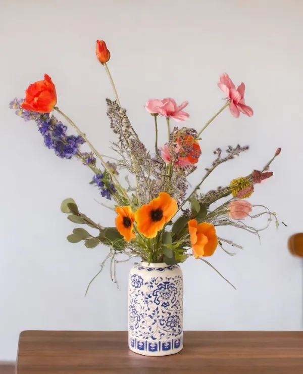 Merken_WinQ_bloemen_vaas_kleurrijk