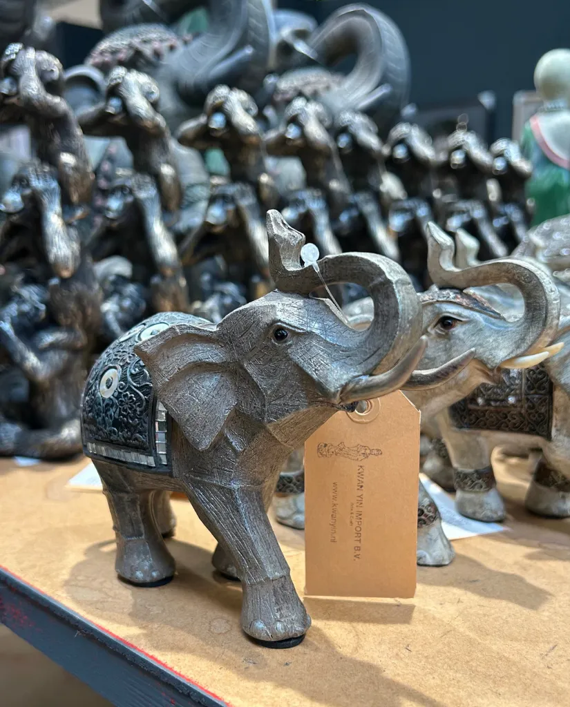 Exposant_Kwan Yin Import