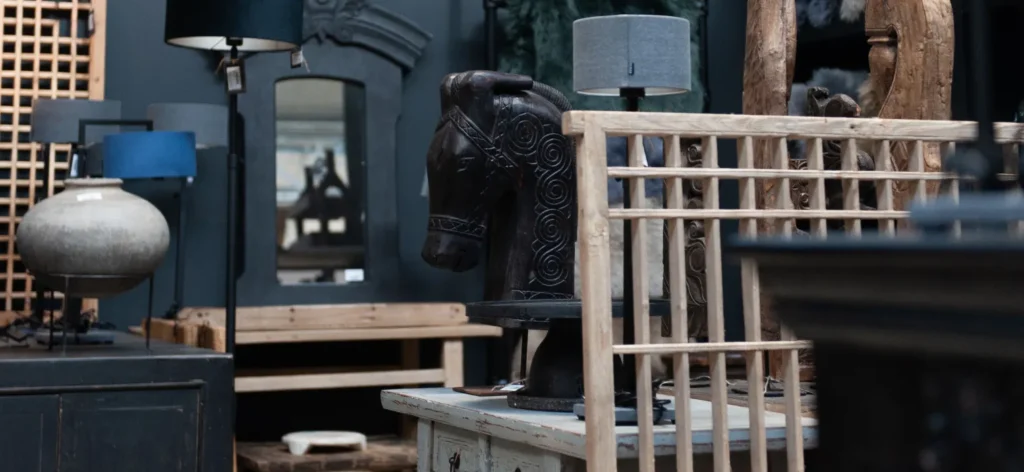 Merken_Luksa_meubels_kasten_stand_header