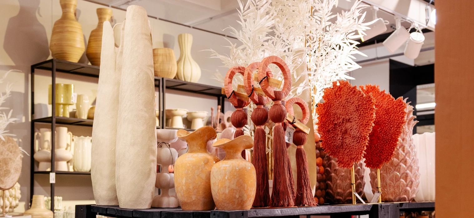 Collectie van light & Living met woondecoratie bij TICA