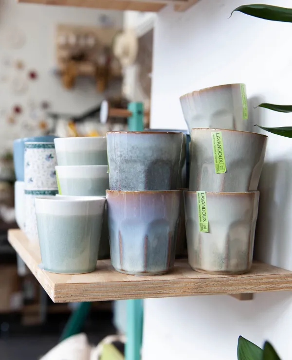 Typisch-TICA-binnenkijken-bij-Swan-Market_slider