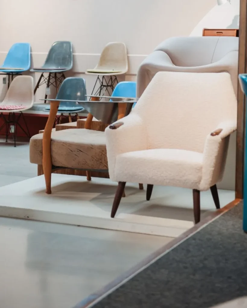 Nieuws_TICAxReliving_Uitgelicht_Stoelen