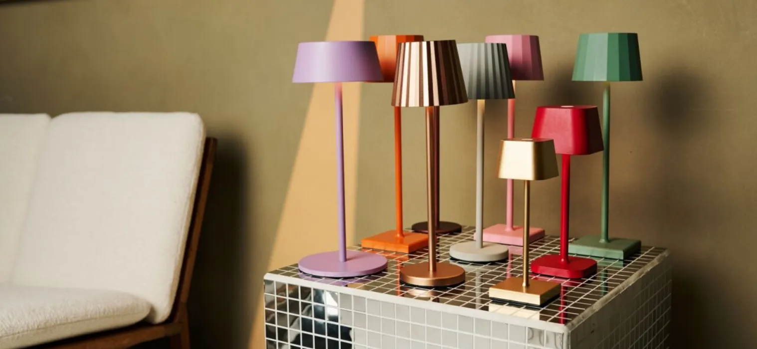 Merken_Tavellio_header_verlichting_kleurrijk_lampen