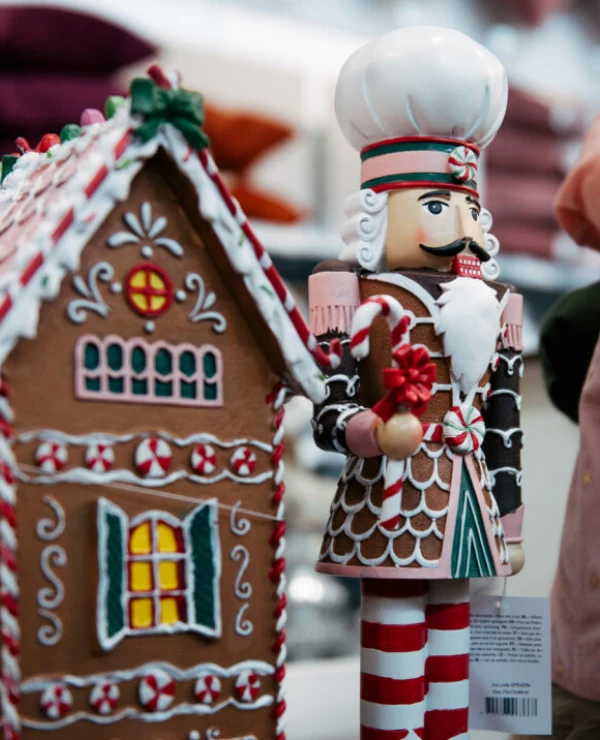 Kerstcollectie met notenkraker en koekhuisje van Clayre & Eef bij TICA