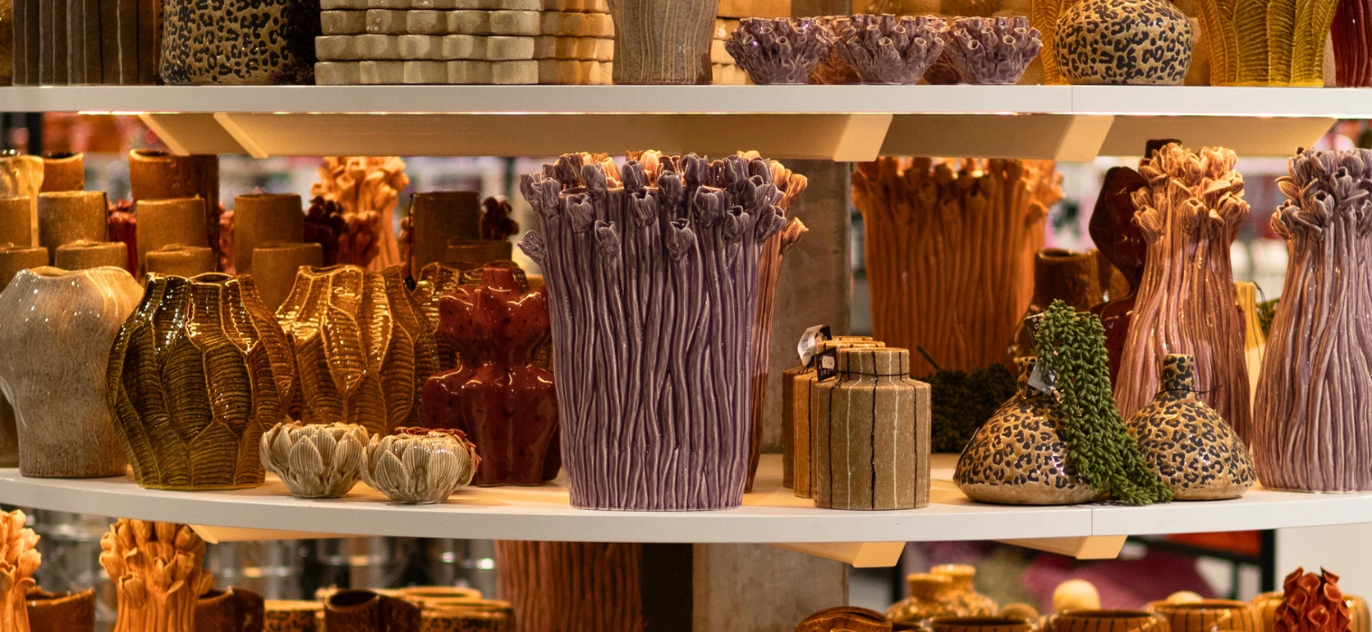 potten en vazen collectie van Kolony bij TICA