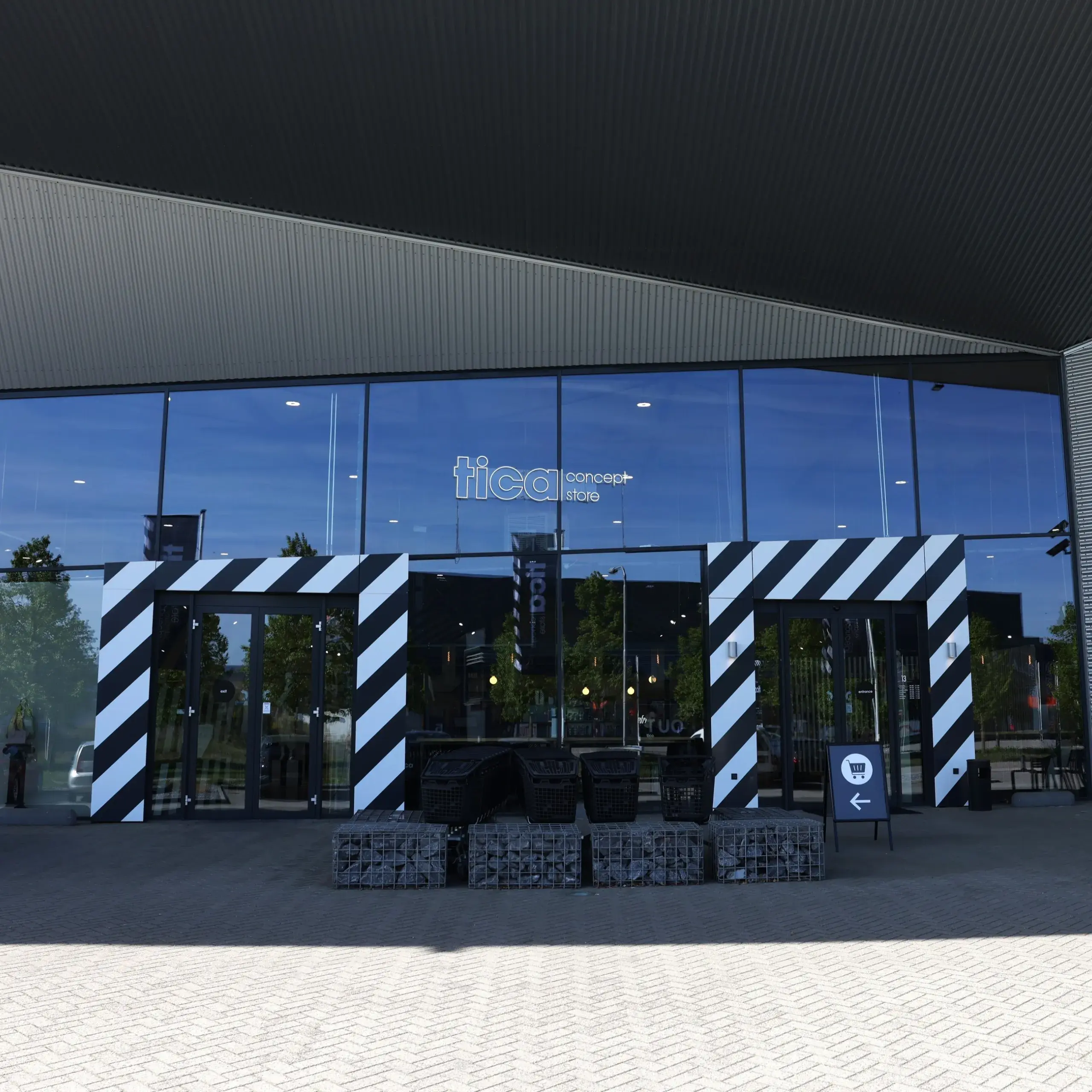 TICA Concept Store Venlo — fashion en lifestyle showroom