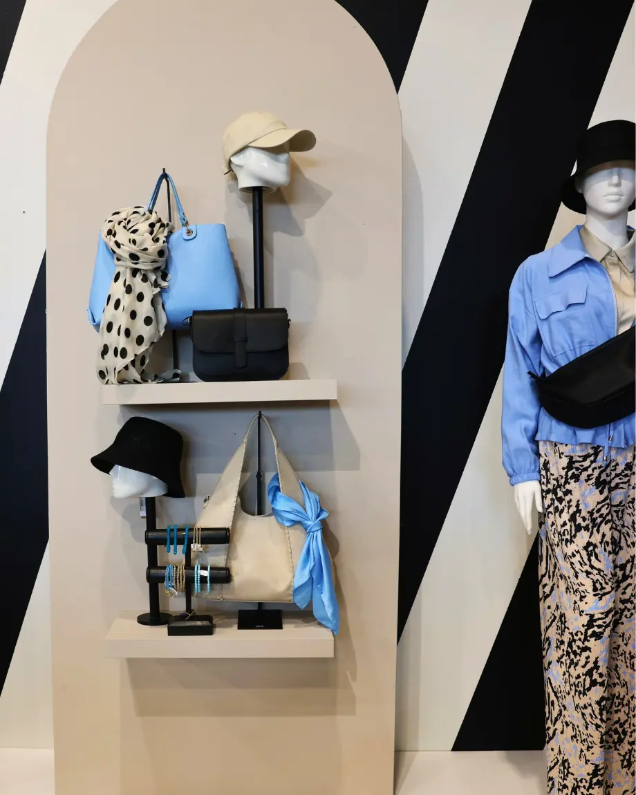 Lifestyle assortiment modewinkel bij TICA concept store