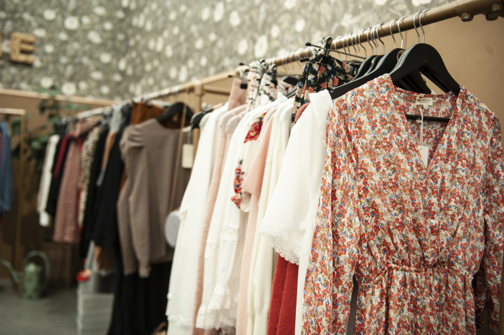 Oude man Absoluut Deens Fashion groothandel | Inkopen bij TICA Trends & Trade