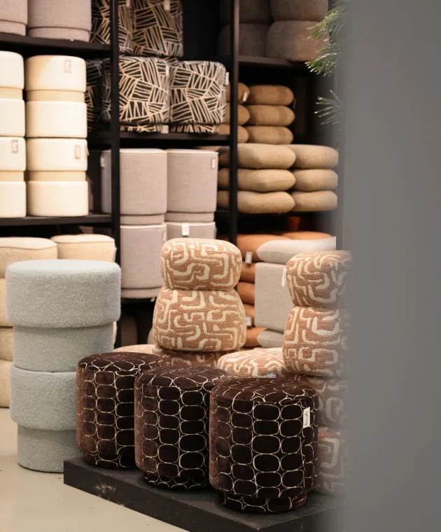 beige and brown poufs for the autumn season at TICA