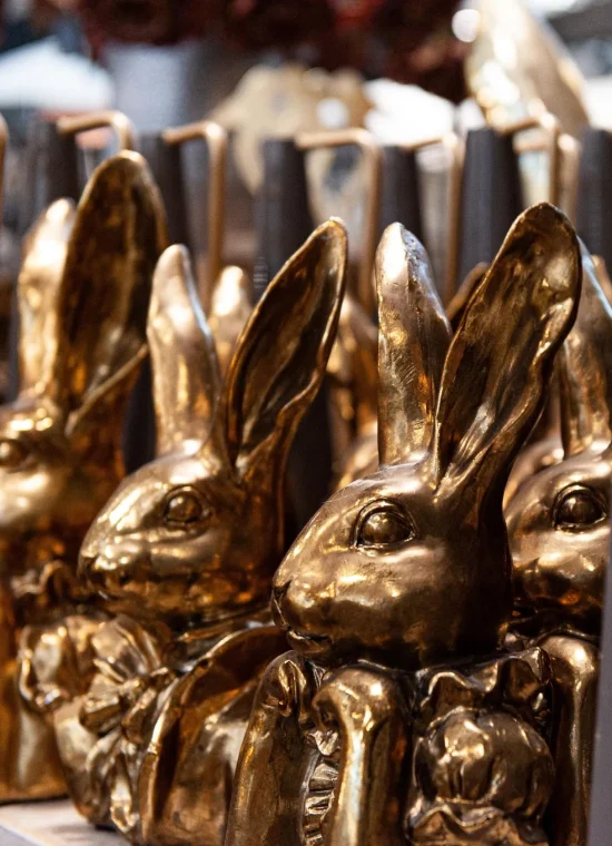 Assortiment_Home&Living_Paasdecoratie_Paashaasbeeld_Brons