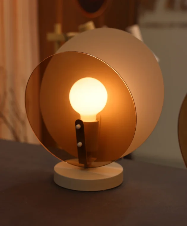 lamp at TICA