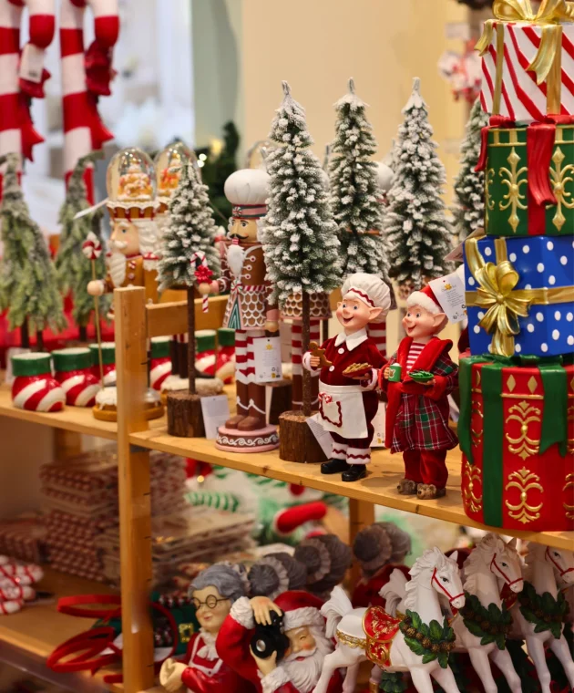 Clayre & Eef Christmas decorations and Christmas trees